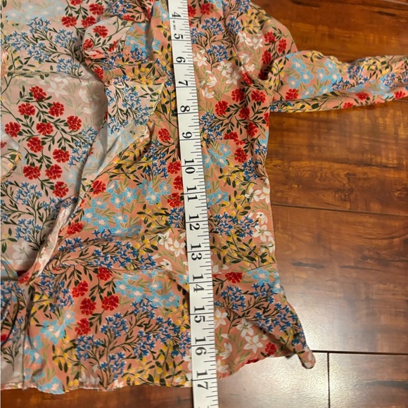 INTERMIX Silk printed Floral Ruffle Blouse Top Tie Front V-Neck Boho size 2 - Picture 14 of 16